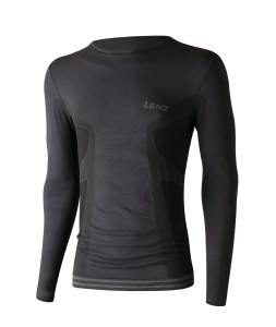 293-10-6-0-merino-men-longsleeve-front