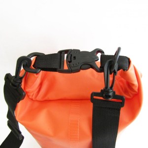DRY-10L_SCK_10L_dry_bag_orange_shoulder-straps_4-800x800